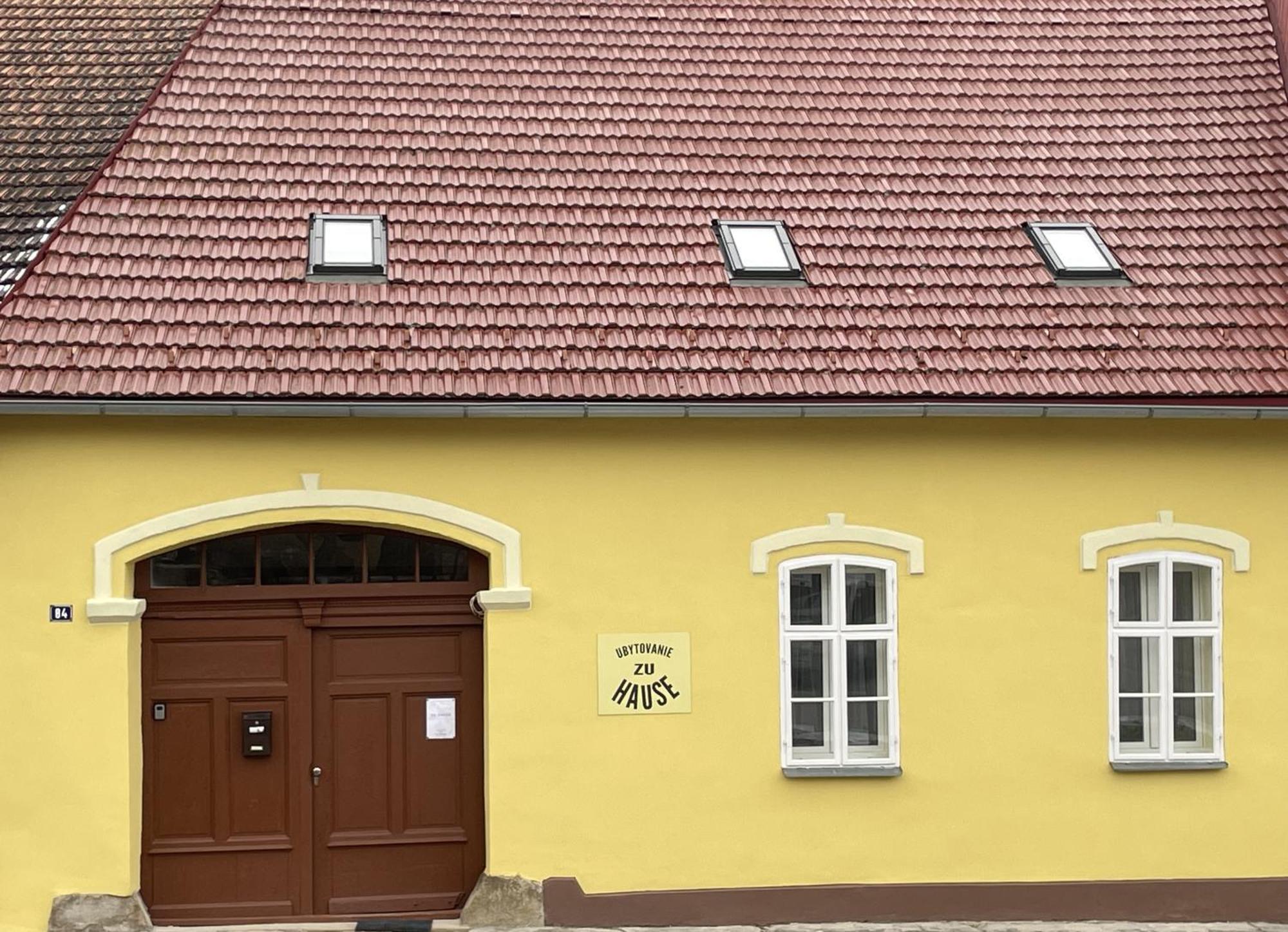 Zu Hause Casa de hóspedes Vrbov Exterior foto