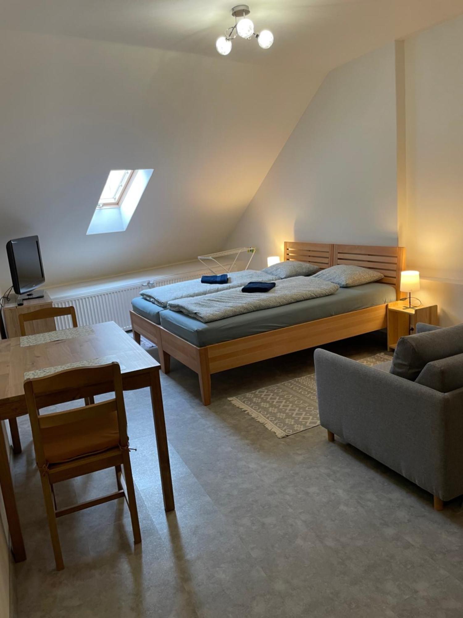 Zu Hause Casa de hóspedes Vrbov Quarto foto
