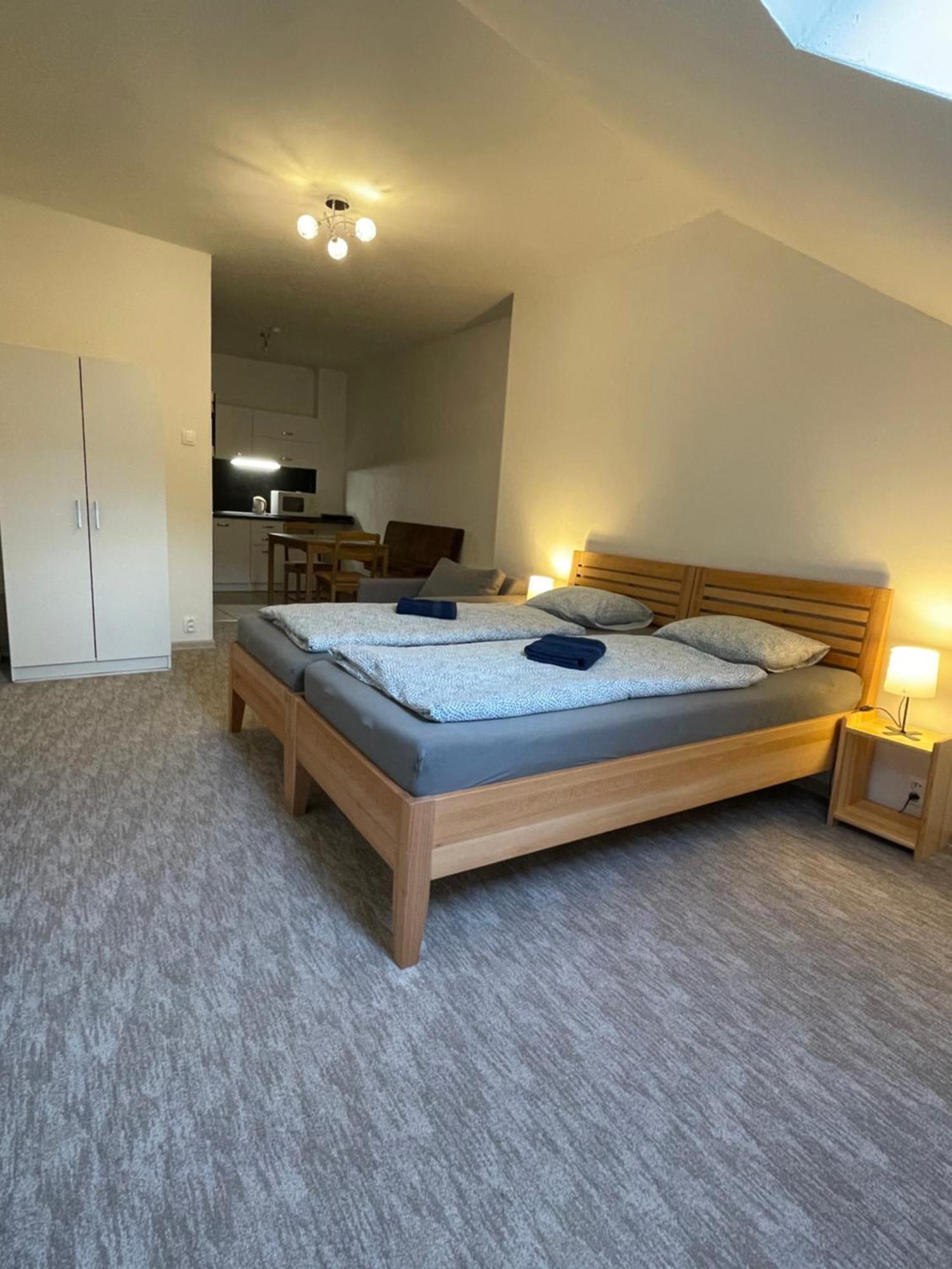 Zu Hause Casa de hóspedes Vrbov Quarto foto